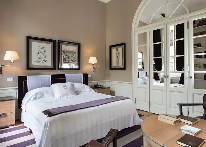 Hotel Palazzo Vecchietti - Residenza D'epoca 5*