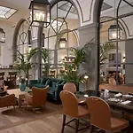 Hotel Palazzo Vecchietti - Residenza D'epoca 5*