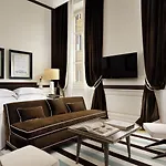 Palazzo Vecchietti - Residenza D'epoca Hotel 5*