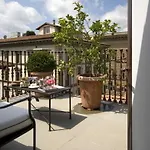 Palazzo Vecchietti - Residenza D'epoca 5*