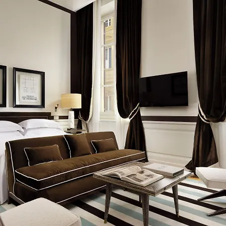 Palazzo Vecchietti - Residenza D'epoca Hotel 5*
