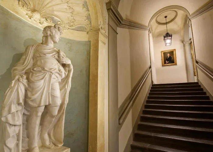 Hotel Palazzo Vecchietti - Residenza D'epoca 5*